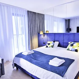 https://emka-apartments.krakowhotelspoland.com