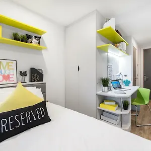 https://arran-quay-ardcairn-house.dublin-hotelsweb.com
